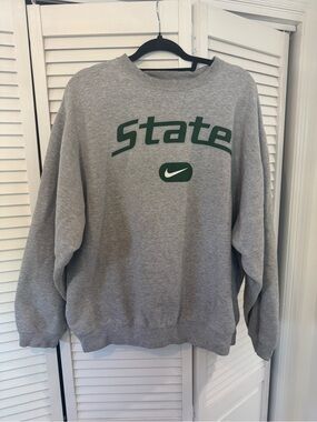 Vintage Nike Y2K Michigan State Crewneck Sweatshirt